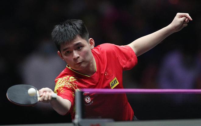 小球员们不 小球员们不