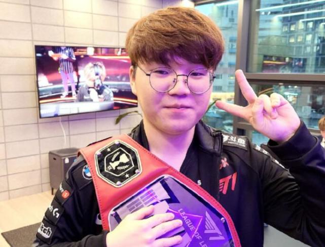 的理解和友 的理解和友